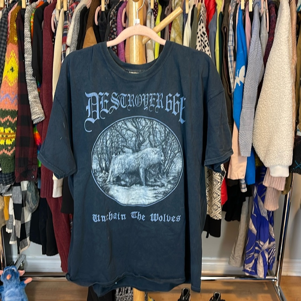 Unbranded Men’s Black Short Sleeve Graphic Tee - Wolf Destroyer 666
